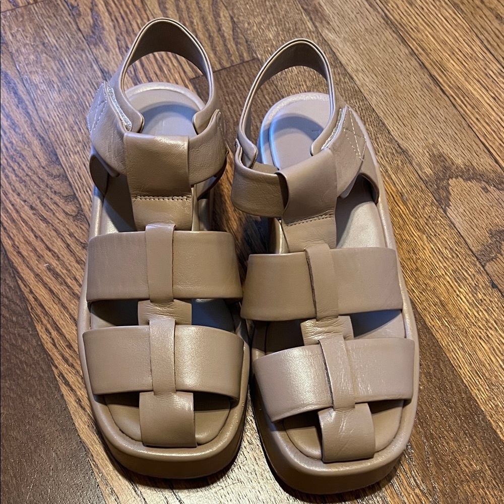 Pilcro Fisherman Sandals - 39